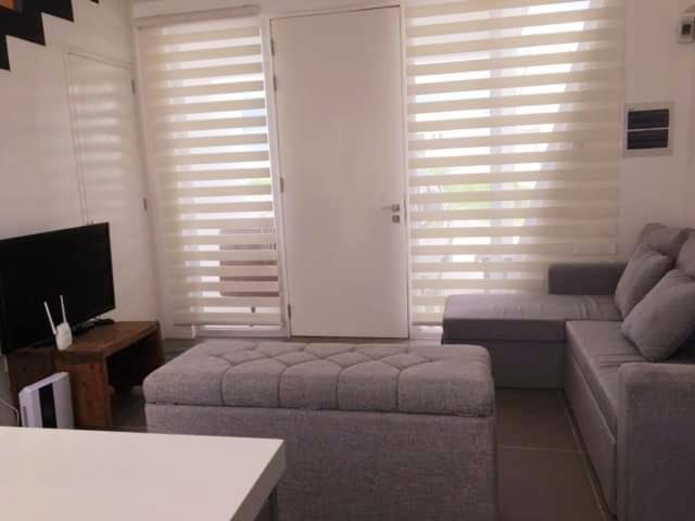 Cozy Holiday Home At Batulao Artscapes 2Br Brand New Fully Airconditioned Calo المظهر الخارجي الصورة
